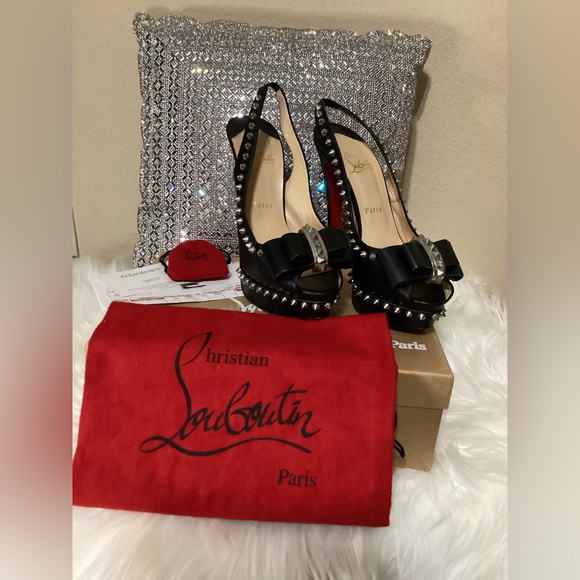 Authentic Christian Louboutin black heels size 38 1/5 - Picture 3 of 13